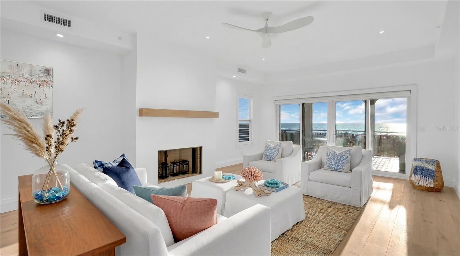 CASA PLAYA AT PASS-A-GRILLE - Residential