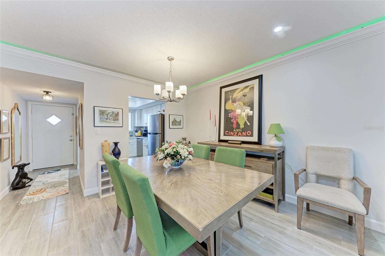 BAYSHORE ON THE LAKE APTS SEC 1 - Residential