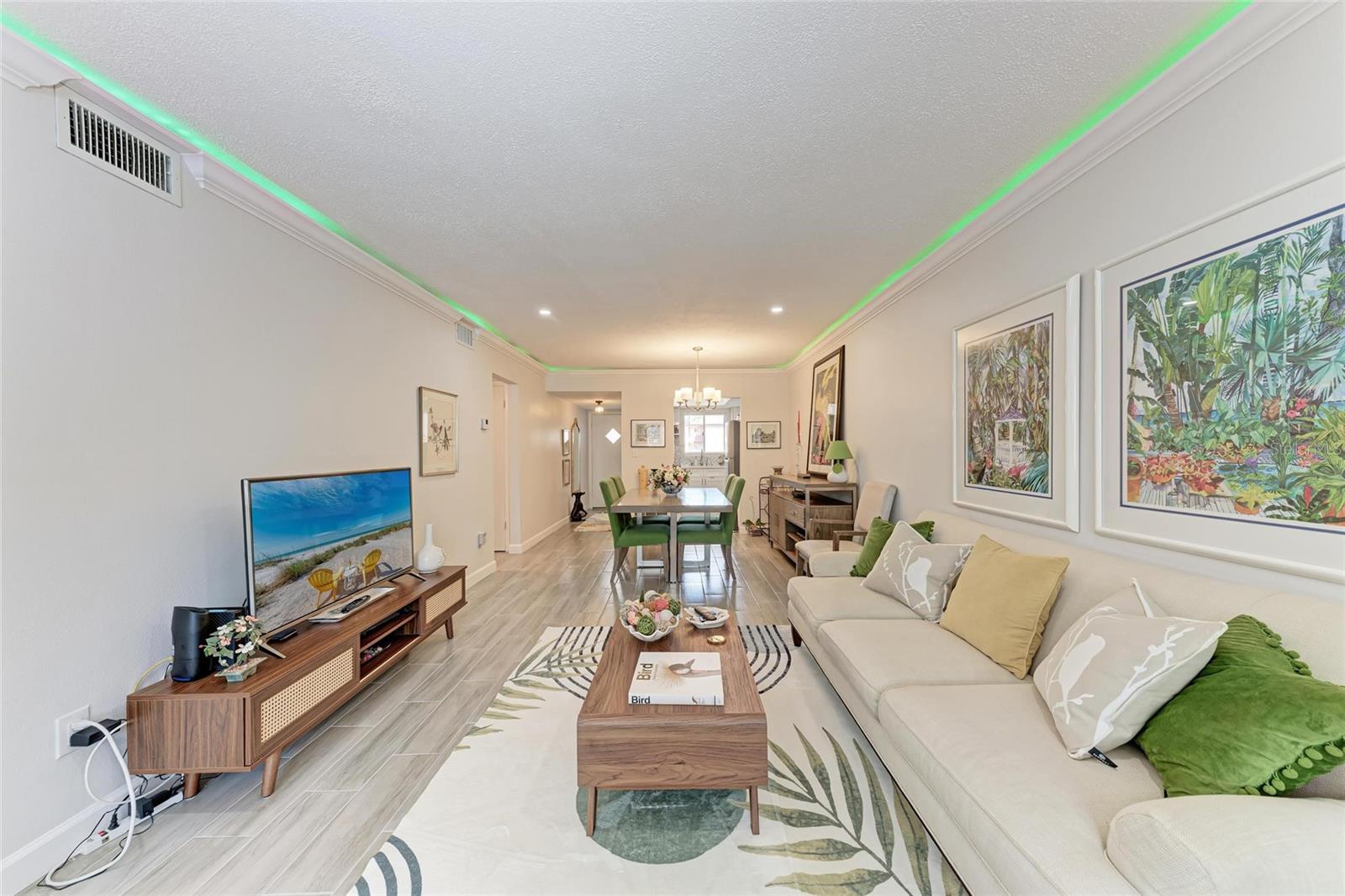 BAYSHORE ON THE LAKE APTS SEC 1 - Residential