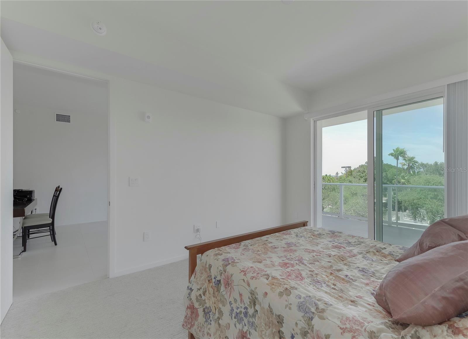 SERENA BY THE SEA CONDO - Residential