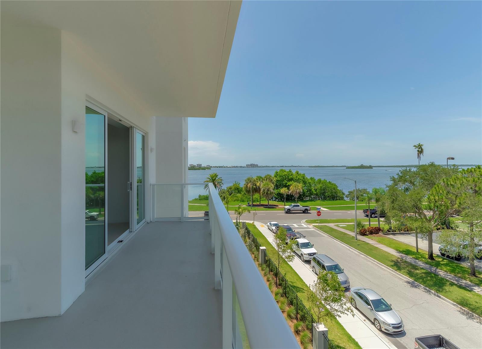 SERENA BY THE SEA CONDO - Residential