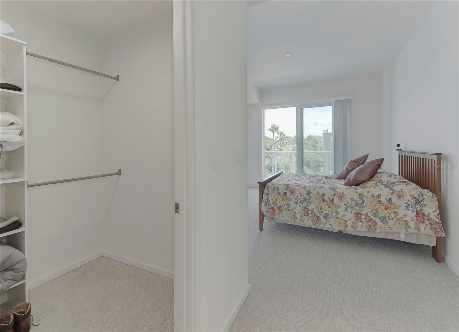 SERENA BY THE SEA CONDO - Residential