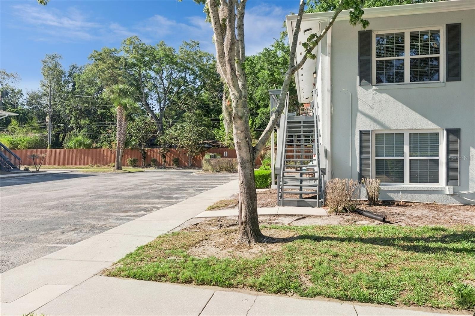 SIENNA PLACE CONDOMINIUM - Residential