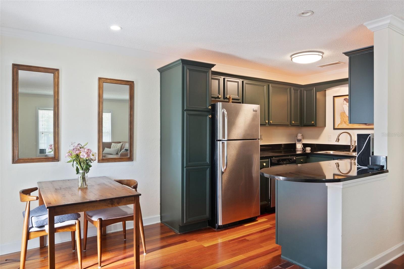 SIENNA PLACE CONDOMINIUM - Residential