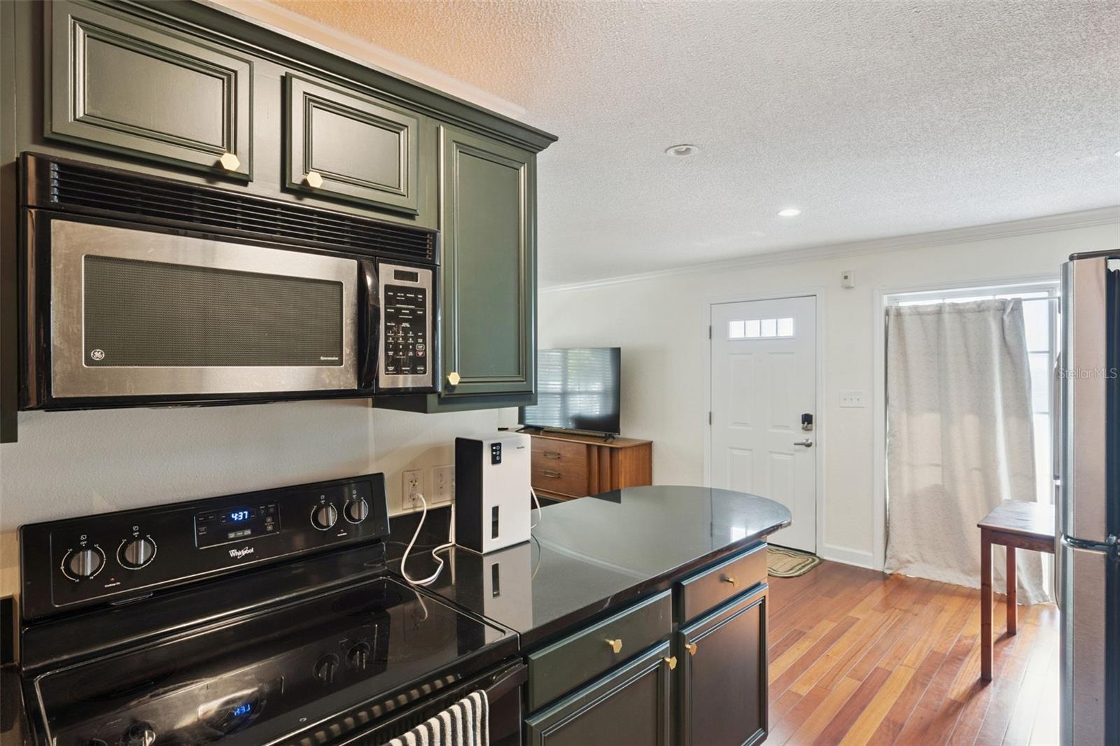 SIENNA PLACE CONDOMINIUM - Residential