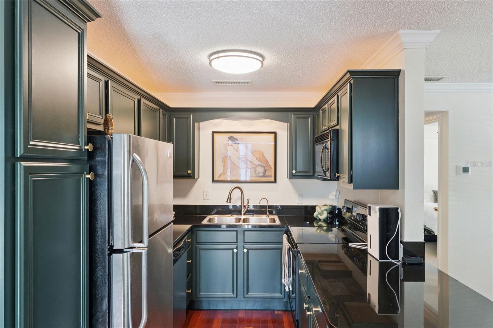 SIENNA PLACE CONDOMINIUM - Residential