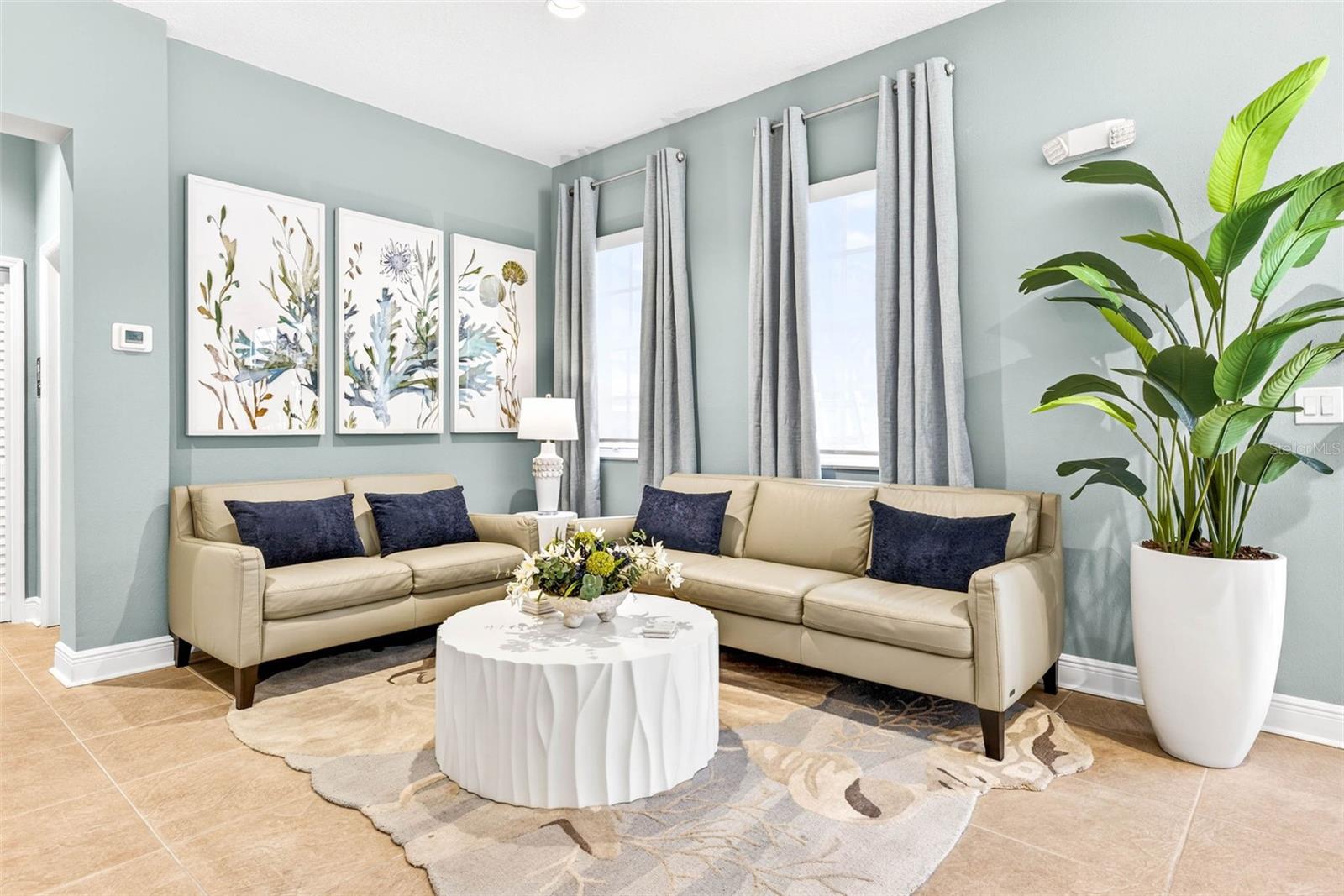 REDINGTON SHORES YACHT & TENNIS CLUB - Residential