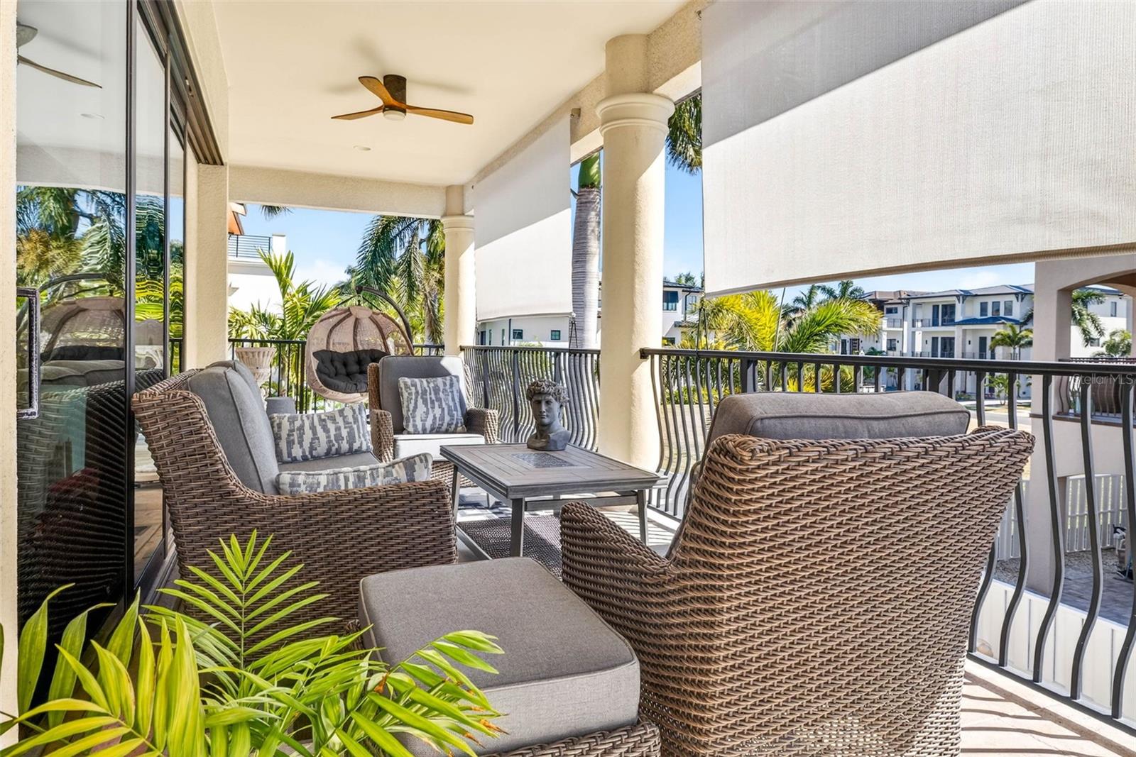 REDINGTON SHORES YACHT & TENNIS CLUB - Residential