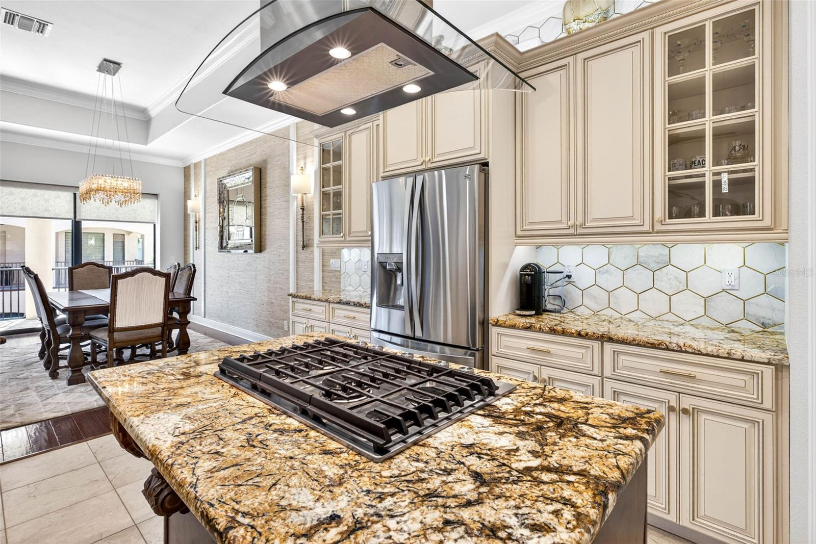 REDINGTON SHORES YACHT & TENNIS CLUB - Residential