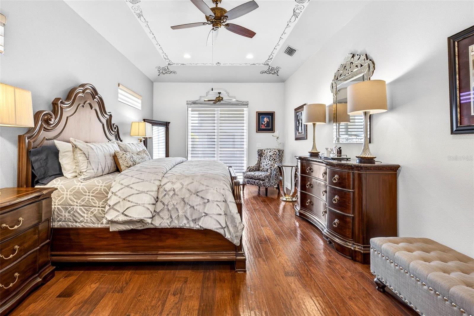 REDINGTON SHORES YACHT & TENNIS CLUB - Residential