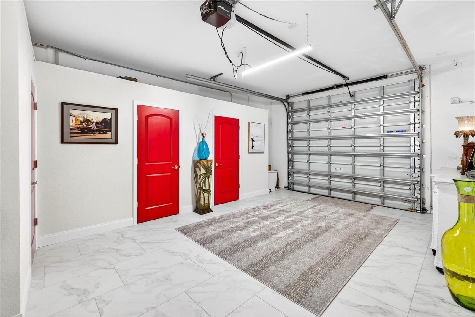 REDINGTON SHORES YACHT & TENNIS CLUB - Residential