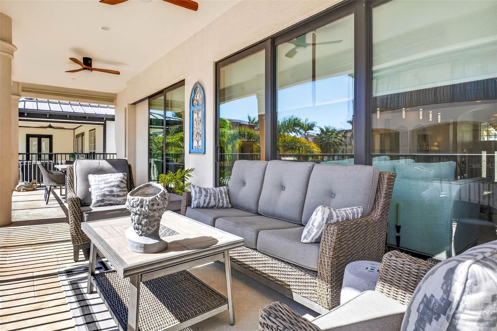 REDINGTON SHORES YACHT & TENNIS CLUB - Residential