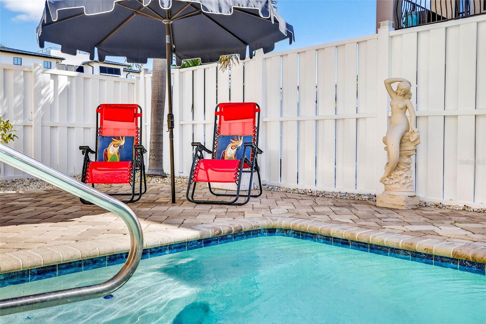 REDINGTON SHORES YACHT & TENNIS CLUB - Residential