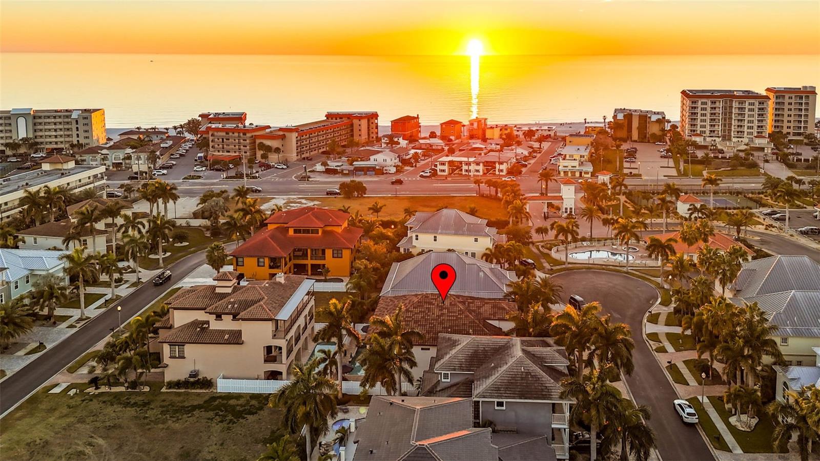 REDINGTON SHORES YACHT & TENNIS CLUB - Residential