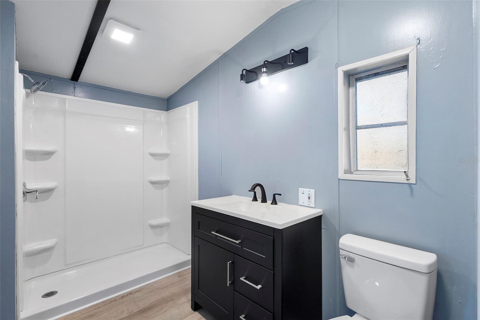 FOREST HILLS - Residential