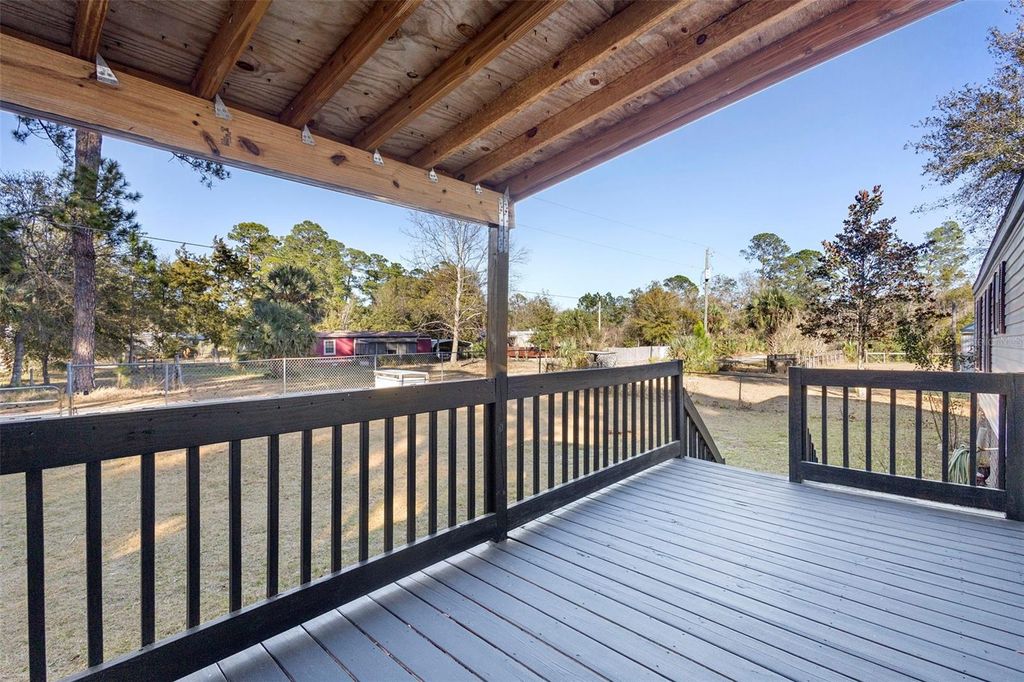 Photo of 31338 Evergreen Drive, Deland, FL 32720 (MLS # V4947032)