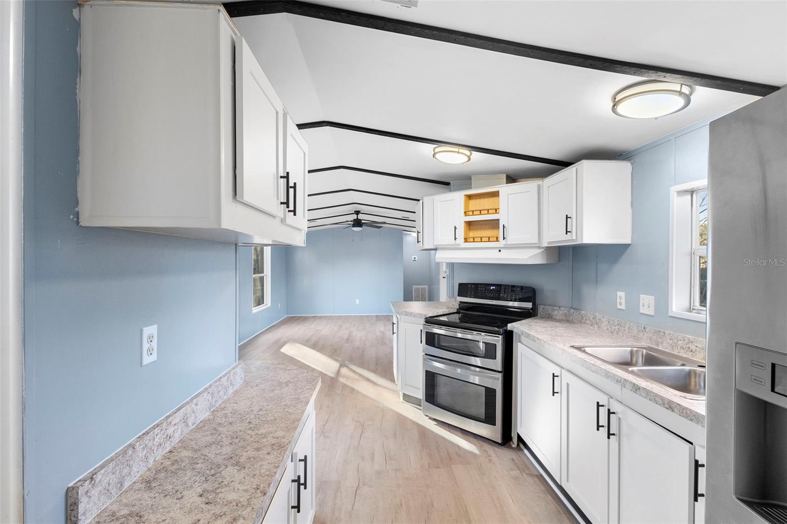 FOREST HILLS - Residential