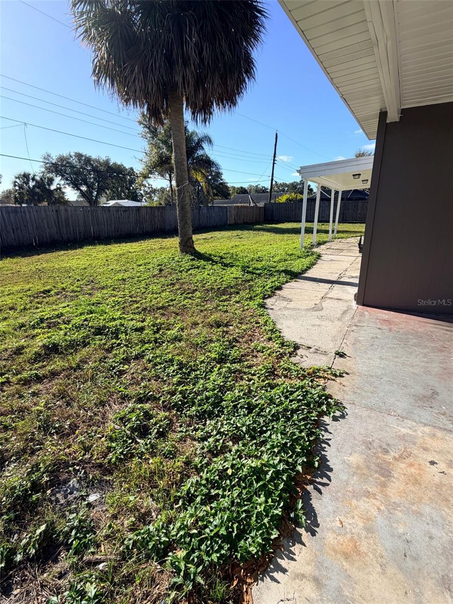 WELLSWOOD ESTATES UNIT NO 2 - Residential Lease