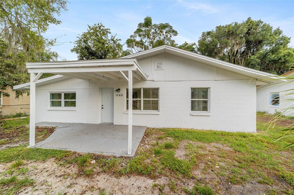 Photo of 1665 SW 3rd Street, Ocala, FL 34471 (MLS # OM710620)
