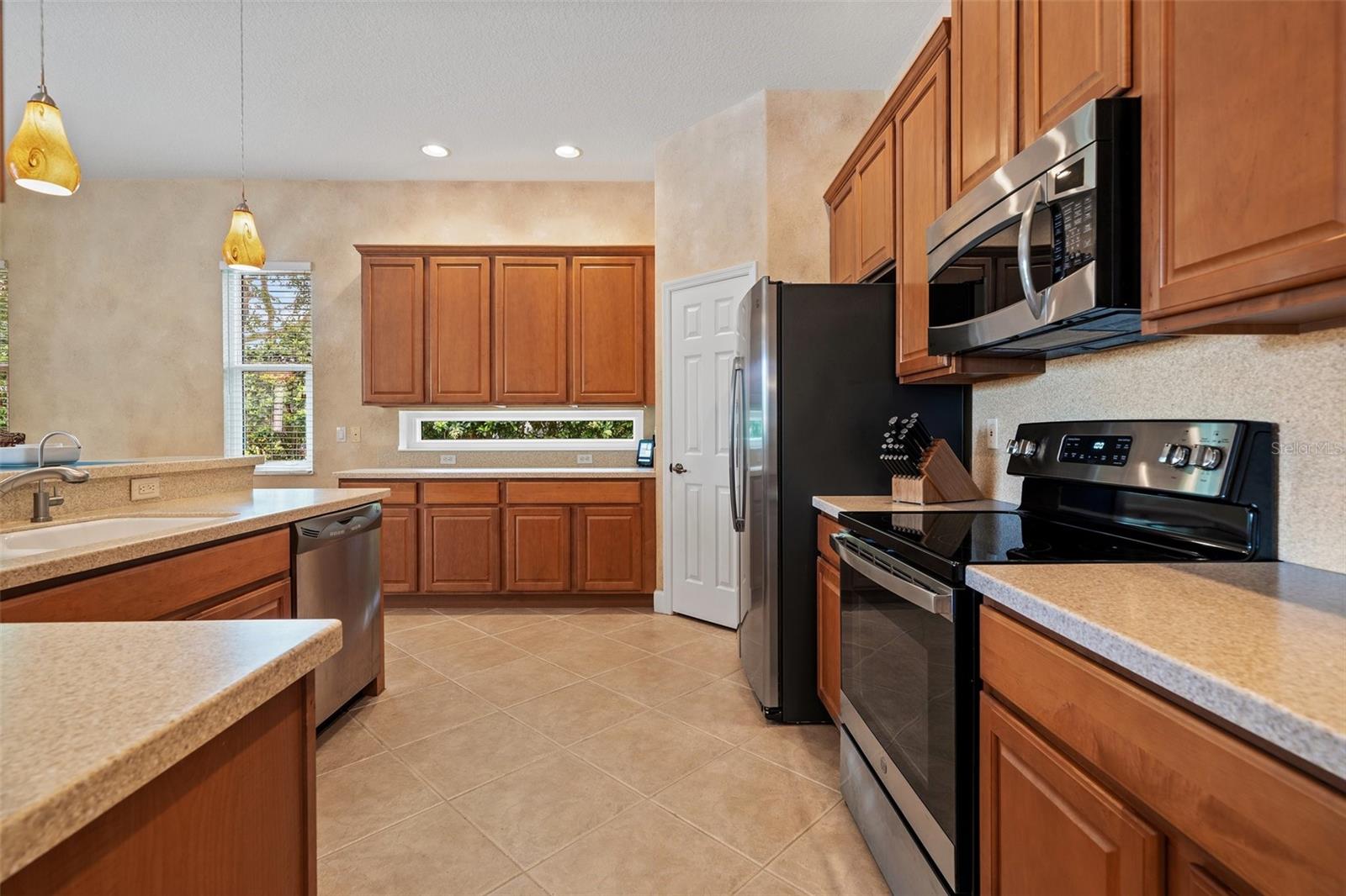 RIVENDELL THE WOODLANDS - Residential