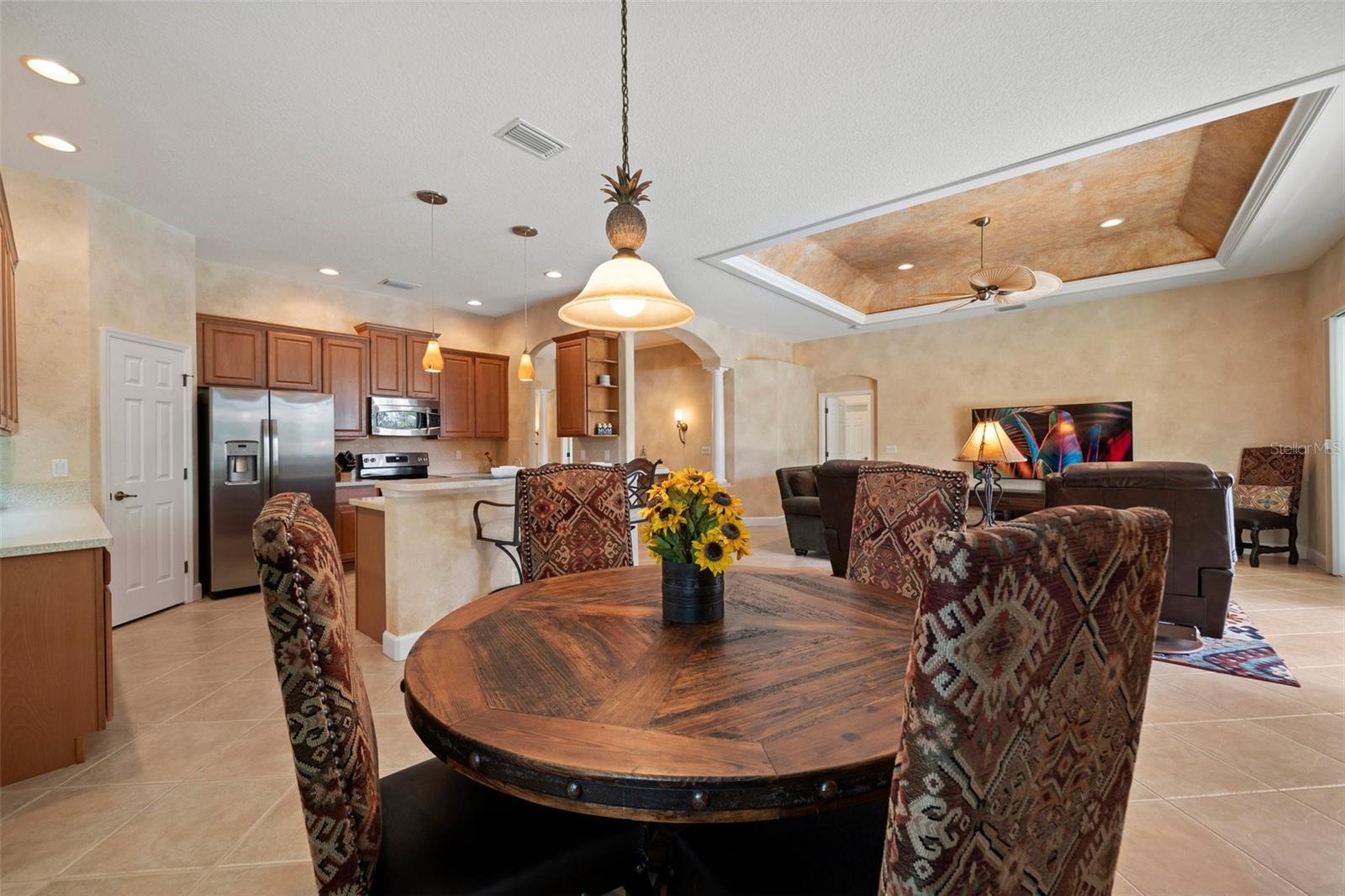 RIVENDELL THE WOODLANDS - Residential
