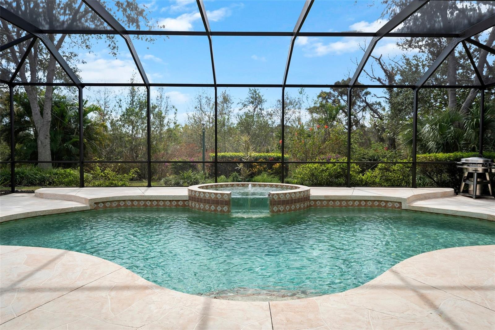 RIVENDELL THE WOODLANDS - Residential