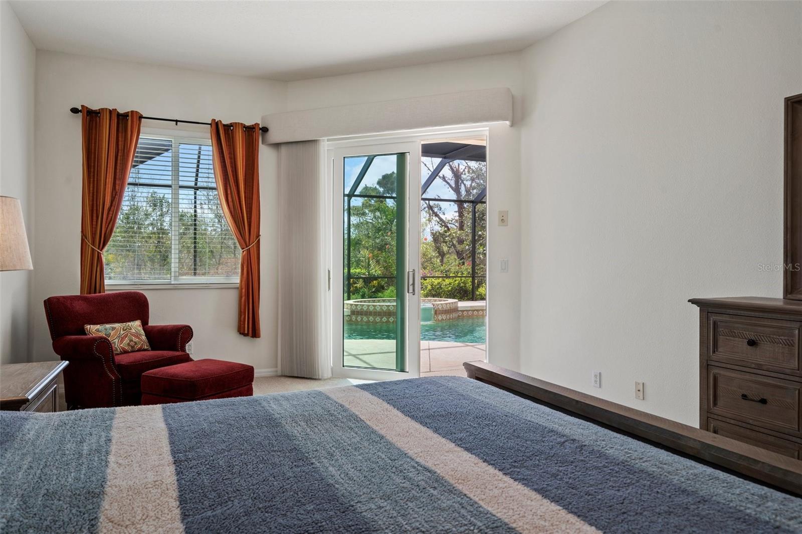 RIVENDELL THE WOODLANDS - Residential