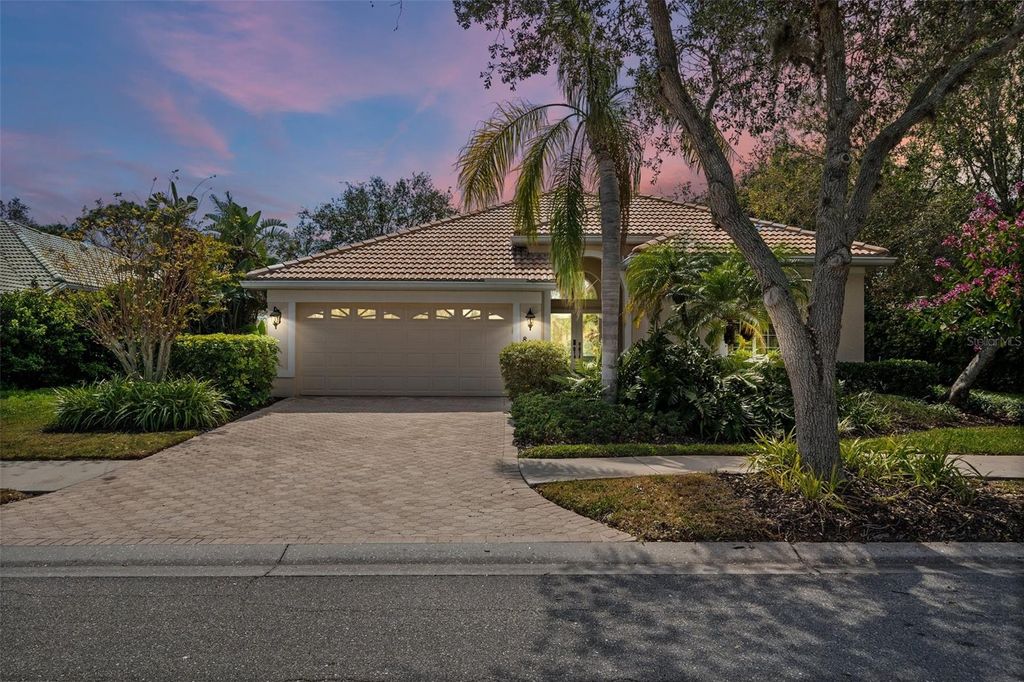 Photo of 866 Placid Lake Drive, Osprey, FL 34229 (MLS # A4668140)