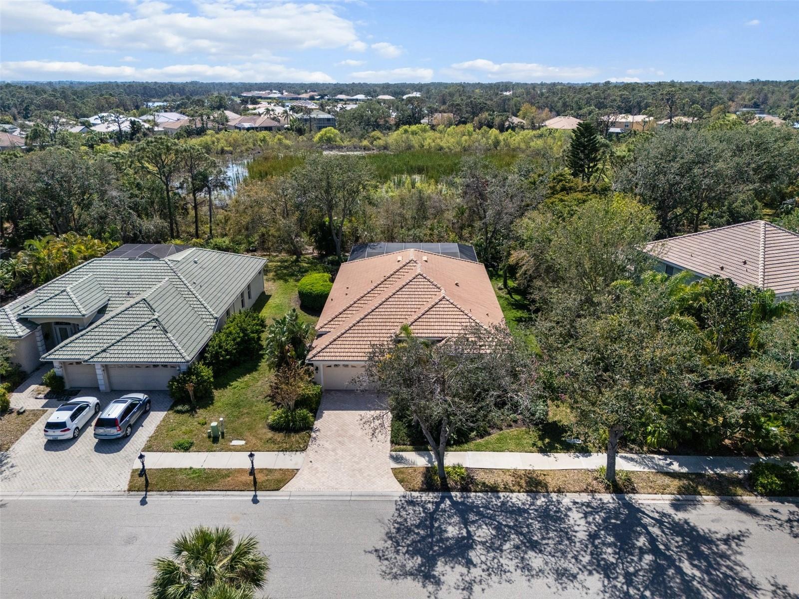 RIVENDELL THE WOODLANDS - Residential