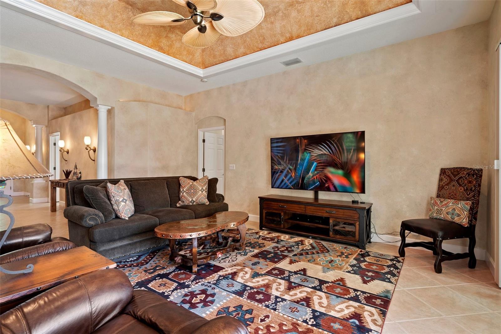 RIVENDELL THE WOODLANDS - Residential