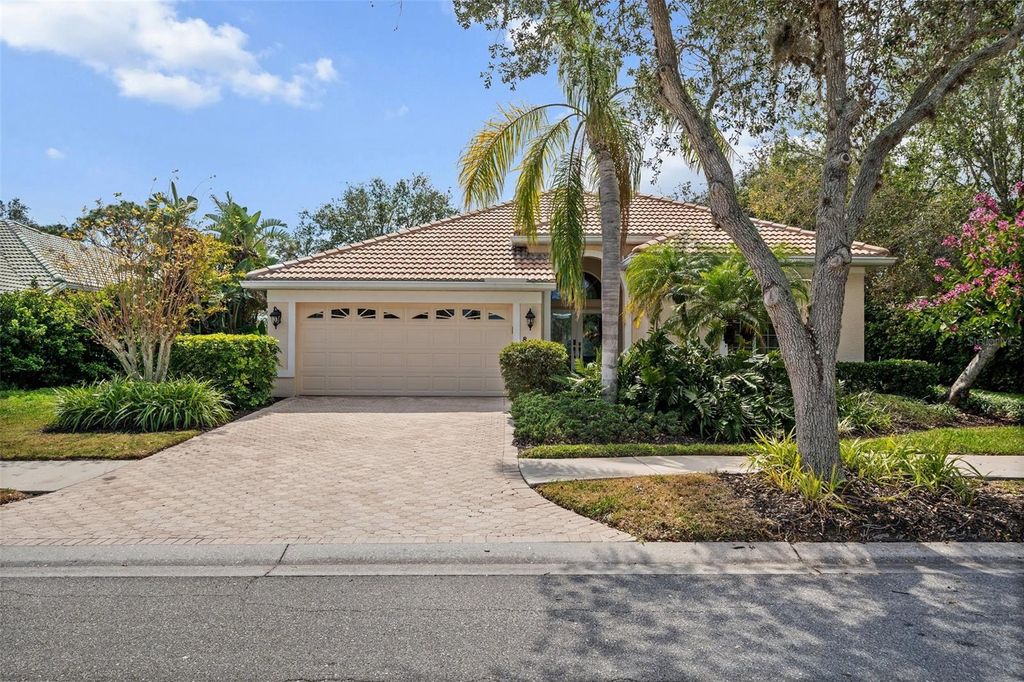 Photo of 866 Placid Lake Drive, Osprey, FL 34229 (MLS # A4668140)
