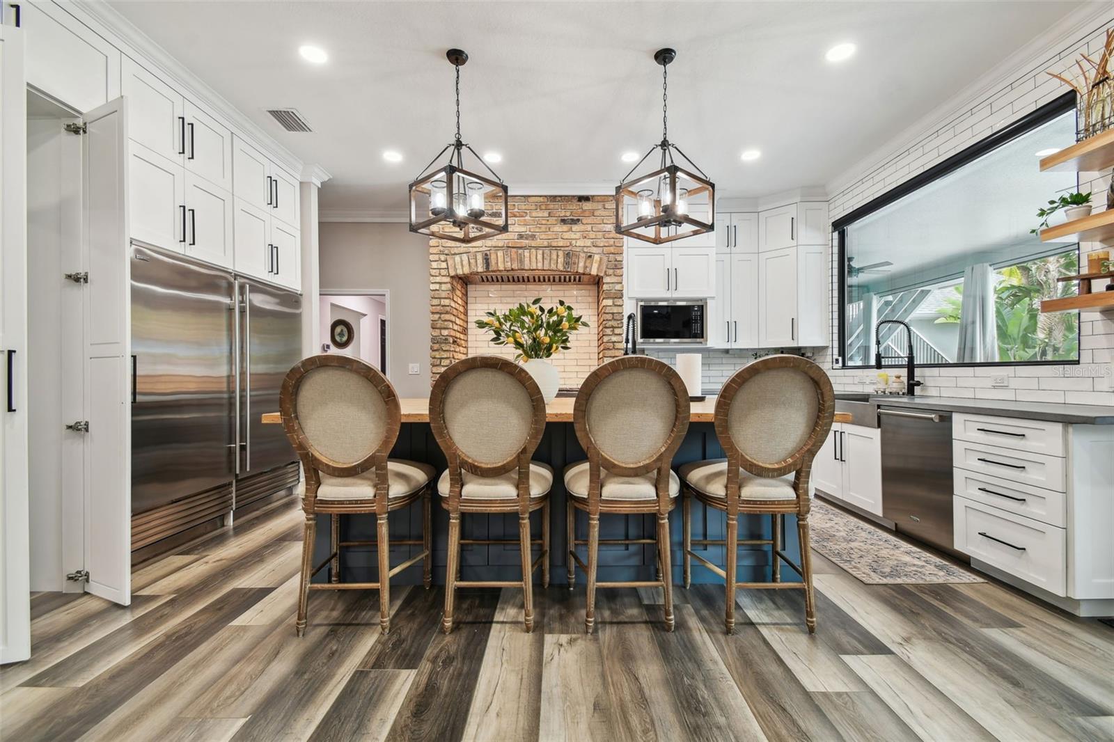 EAGLE ESTATES - Residential