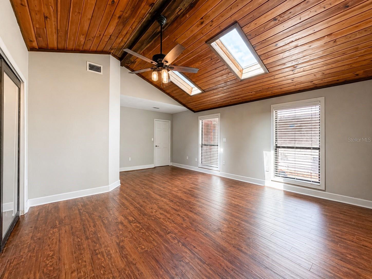 OAK CREST ESTATE ADD #1 - Residential