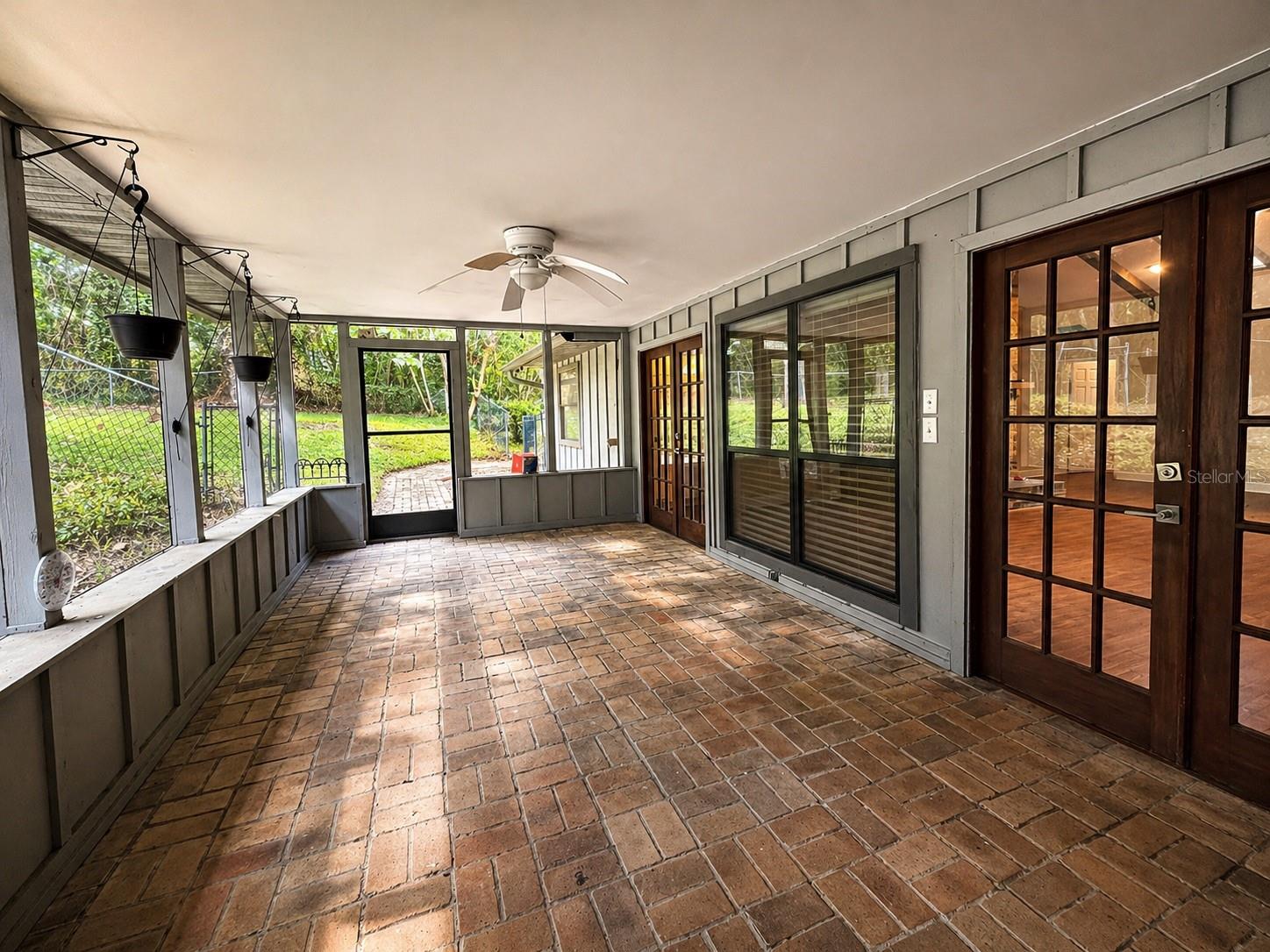 OAK CREST ESTATE ADD #1 - Residential
