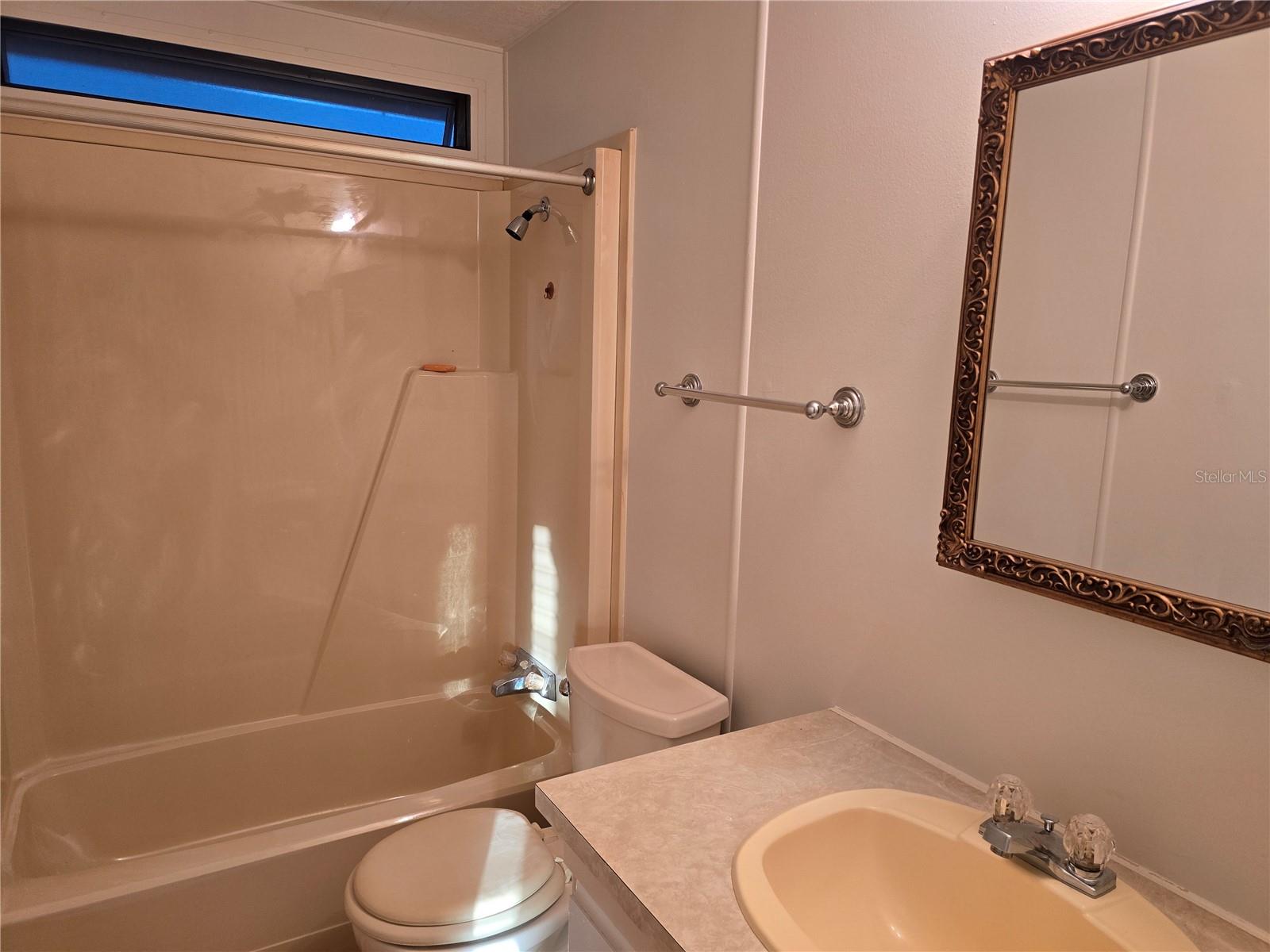 HARBOR ISLES - Residential