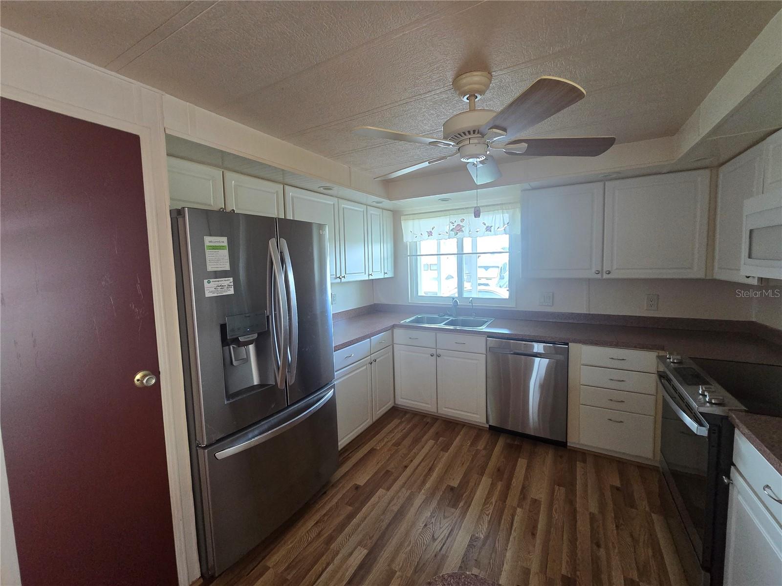 225 SCHOONER ST.