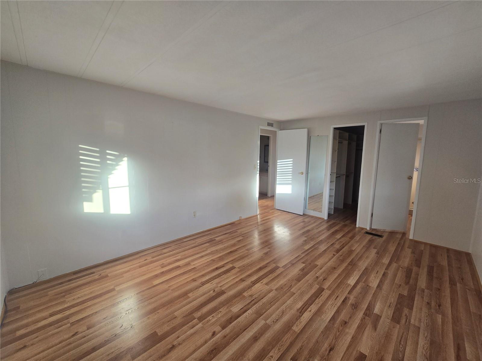 HARBOR ISLES - Residential