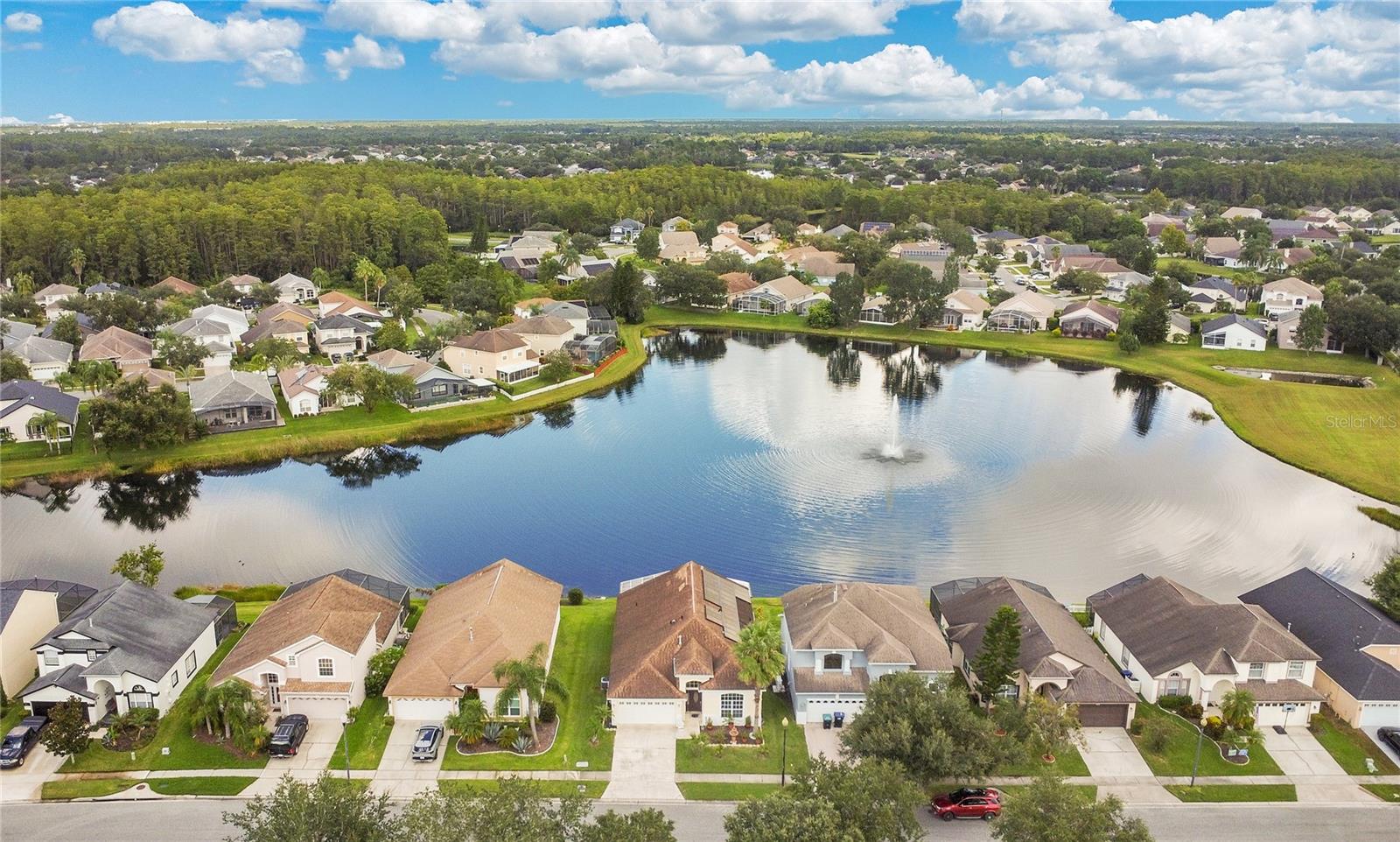 VILLAGES 02 AT EASTWOOD PH 01 - Residential