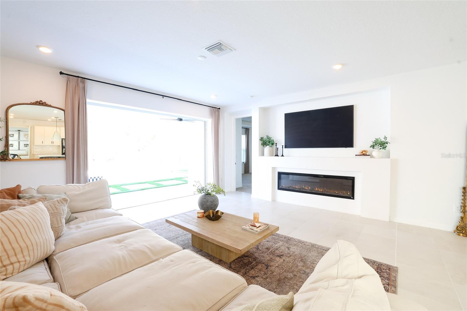 STARKEY RANCH - Residential