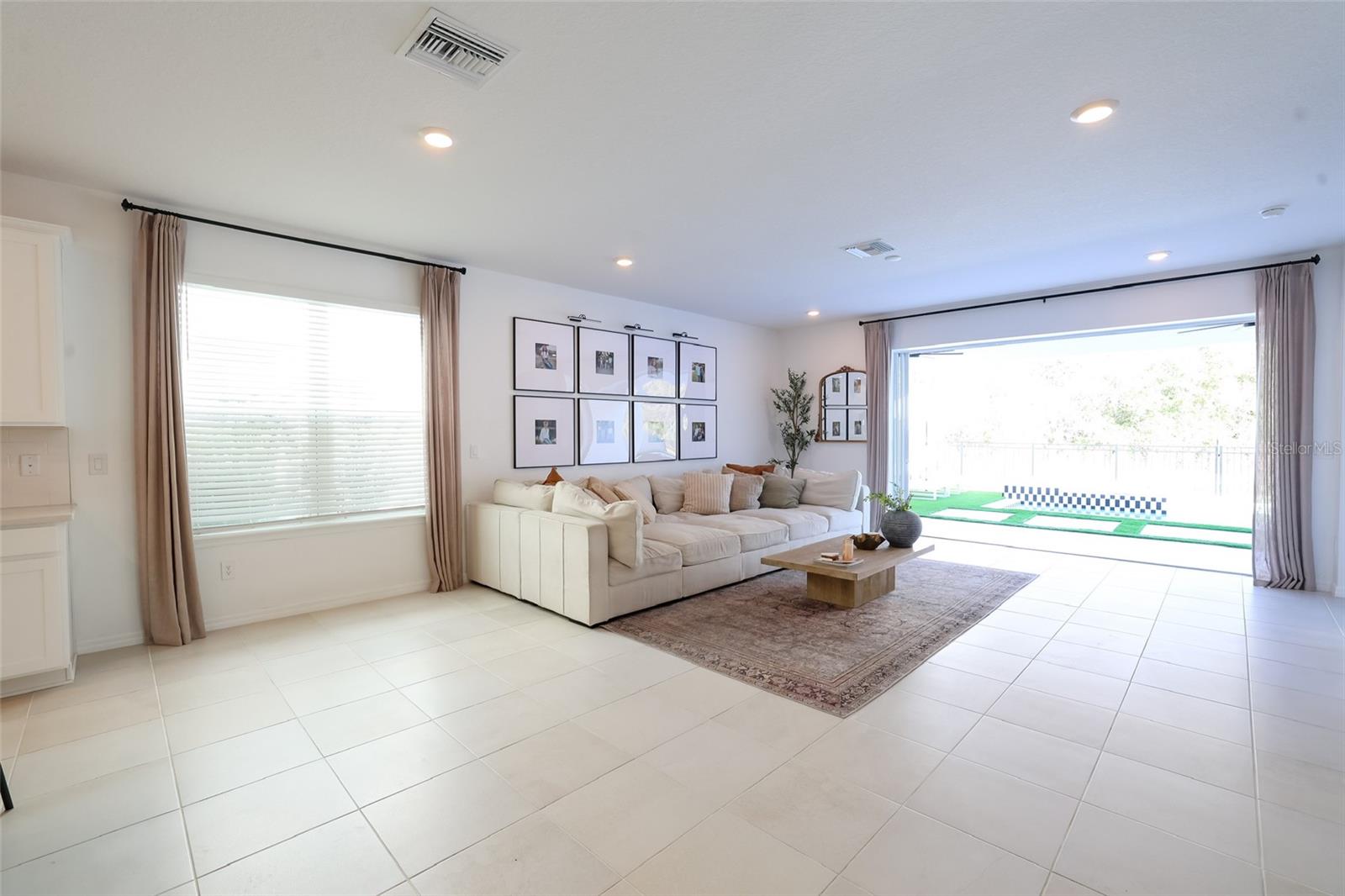 STARKEY RANCH - Residential