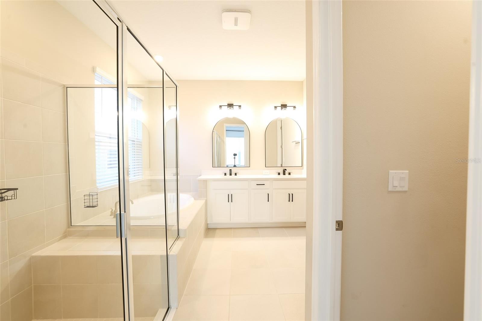 STARKEY RANCH - Residential