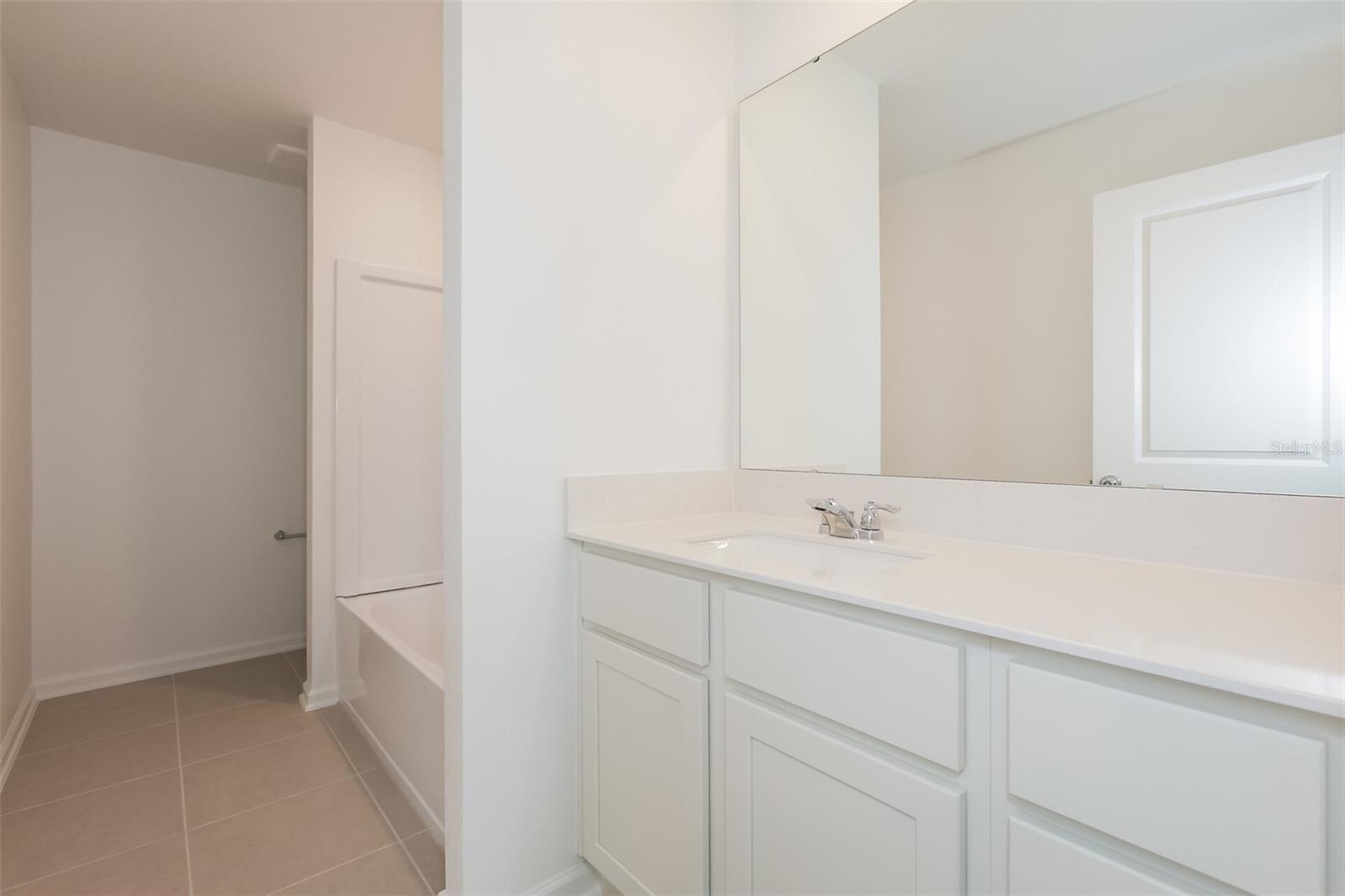 RANCHES/LK MCLEOD I - Residential Lease