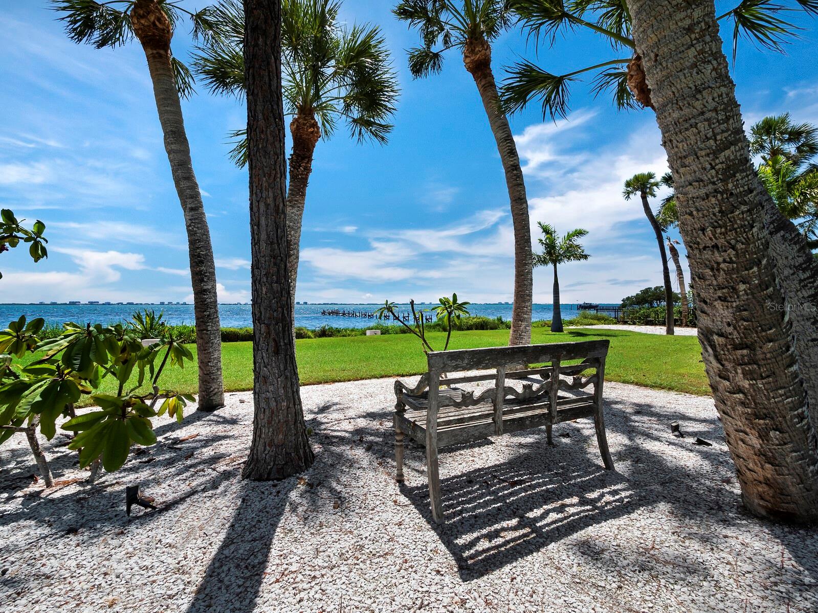 INDIAN BEACH/SAPPHIRE SHORES - Residential