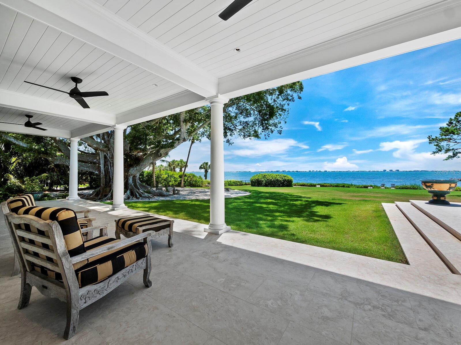 INDIAN BEACH/SAPPHIRE SHORES - Residential