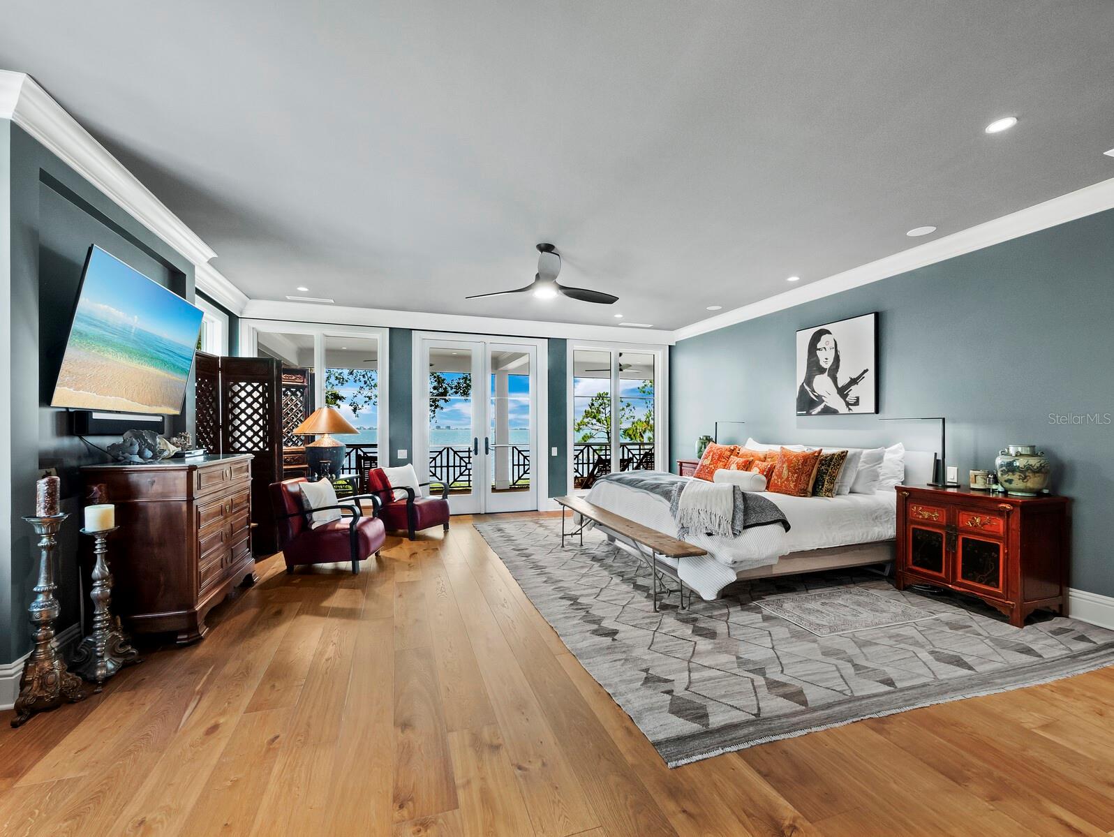 INDIAN BEACH/SAPPHIRE SHORES - Residential