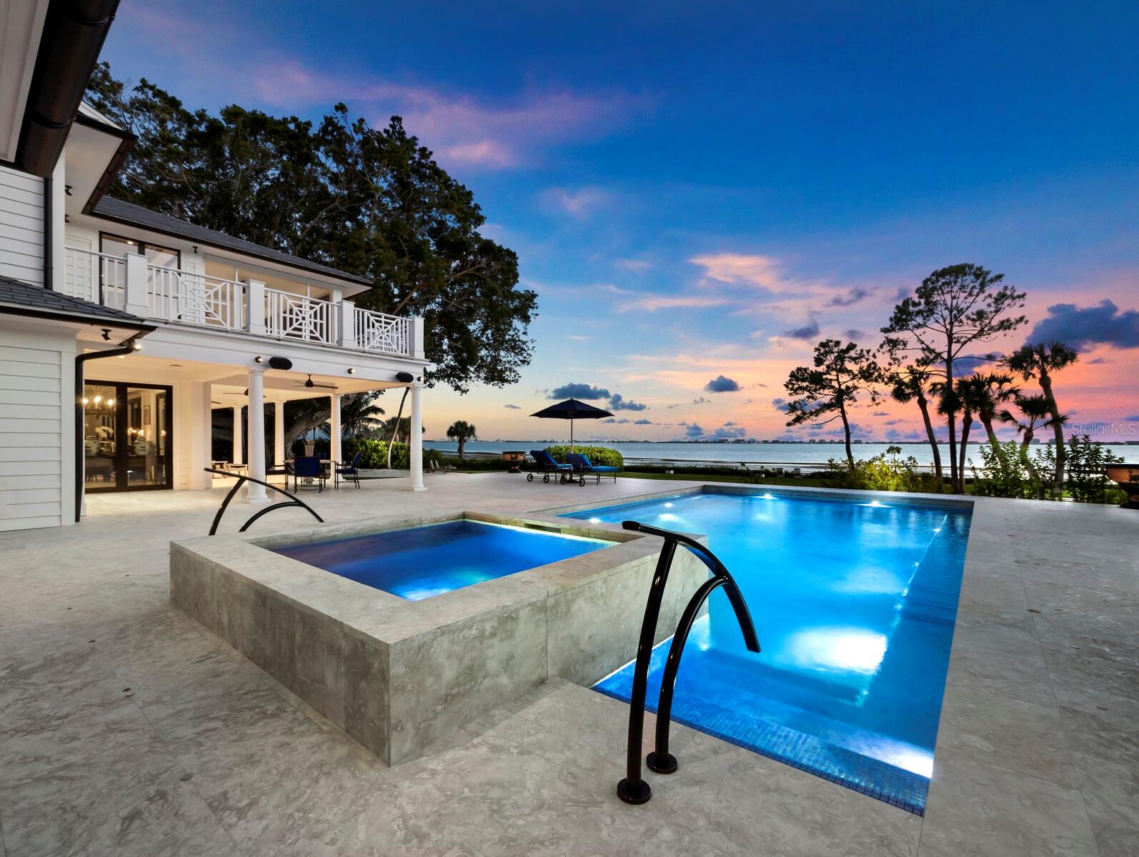 INDIAN BEACH/SAPPHIRE SHORES - Residential