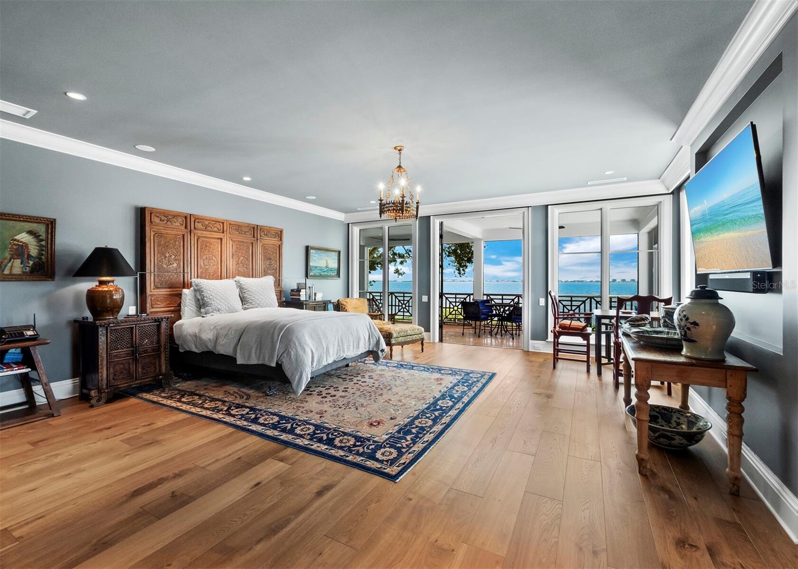 INDIAN BEACH/SAPPHIRE SHORES - Residential