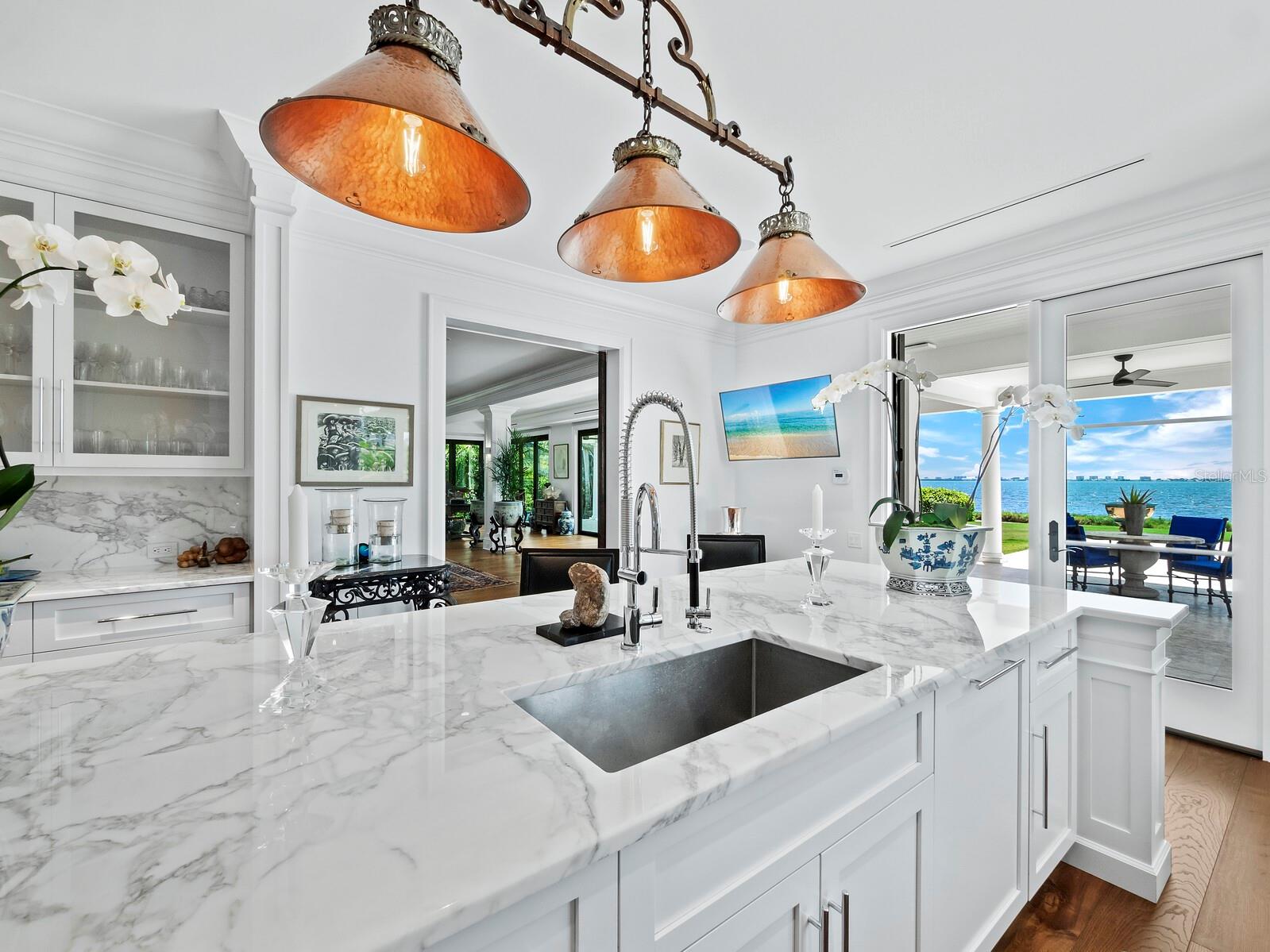 INDIAN BEACH/SAPPHIRE SHORES - Residential