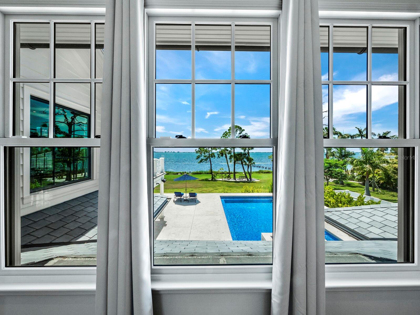 INDIAN BEACH/SAPPHIRE SHORES - Residential