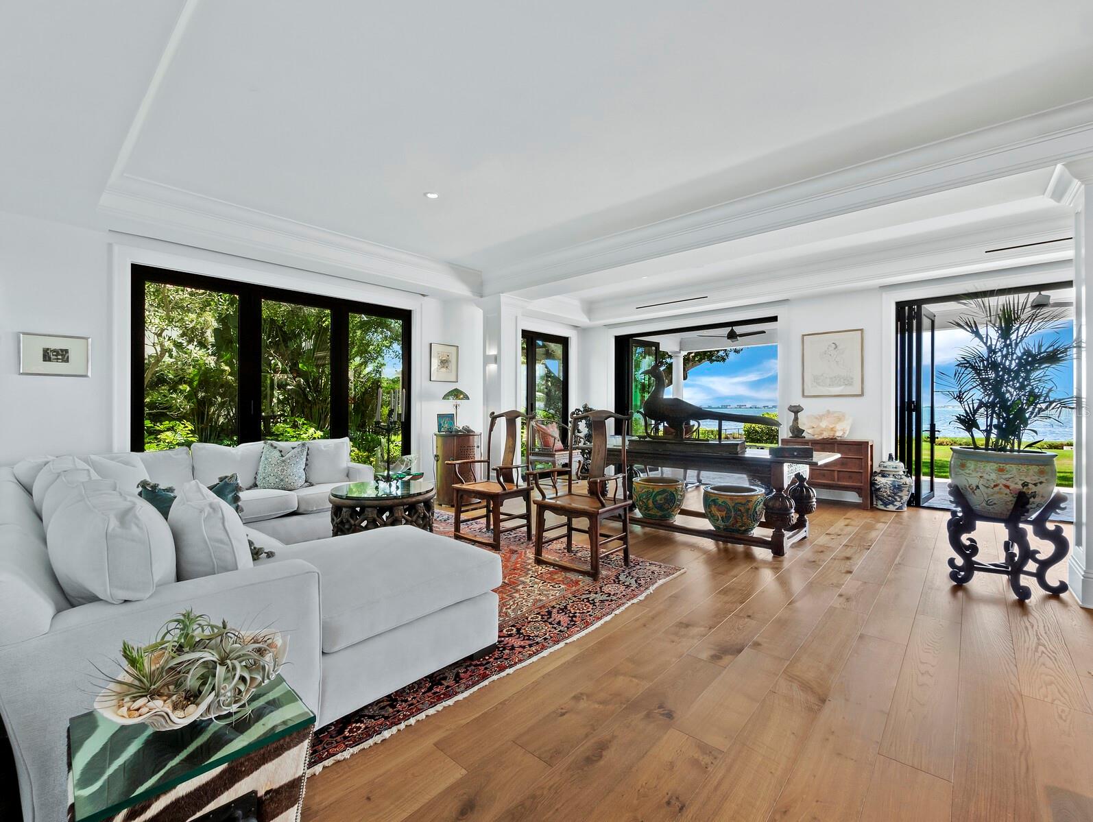 INDIAN BEACH/SAPPHIRE SHORES - Residential